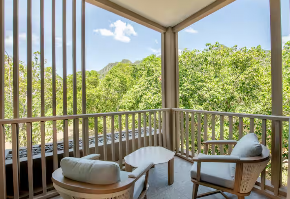 Twin Guest Room with Balcony, Hilton Burau Bay Langkawi 5*